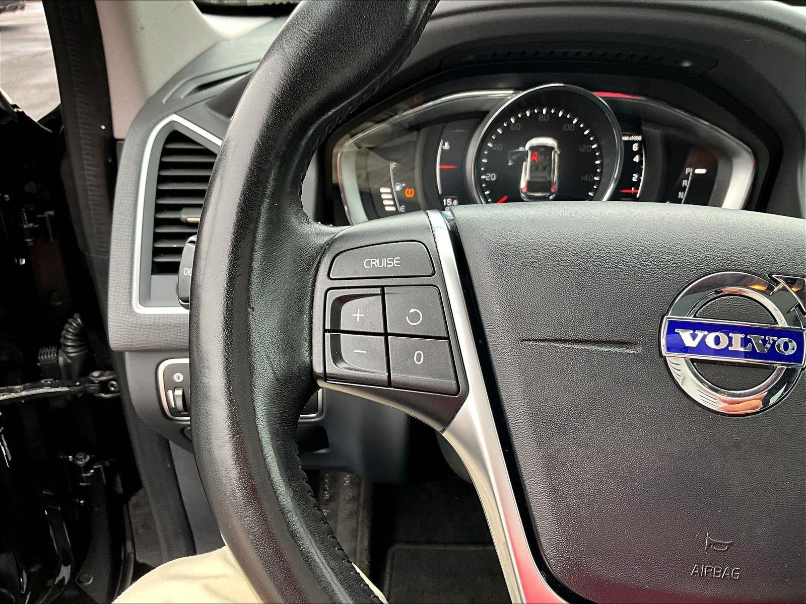 Used 2017 Volvo XC60 T6 Inscription w/ Climate Package AWD/4WD image 11