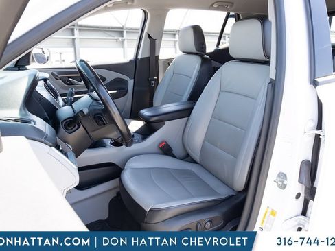 Used 2022 GMC Terrain SLT AWD/4WD image 15