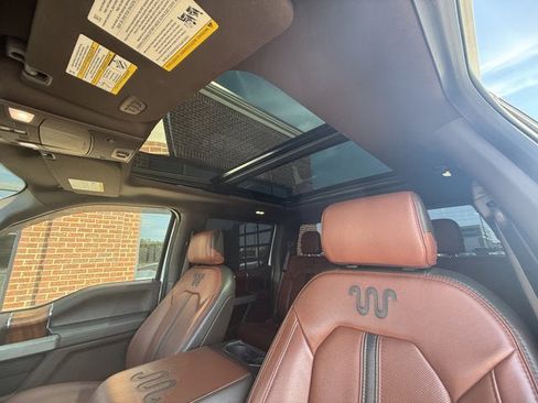 Used 2018 Ford F150 King Ranch w/ Equipment Group 601A Luxury AWD/4WD image 22