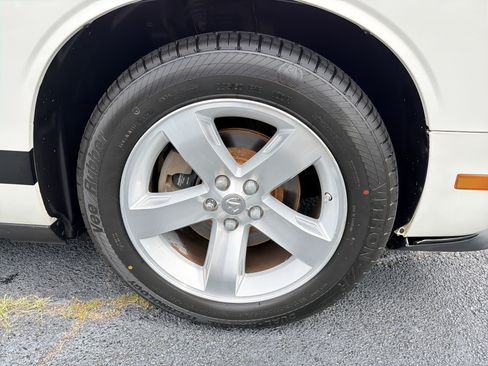 Used 2009 Dodge Challenger SE RWD image 25