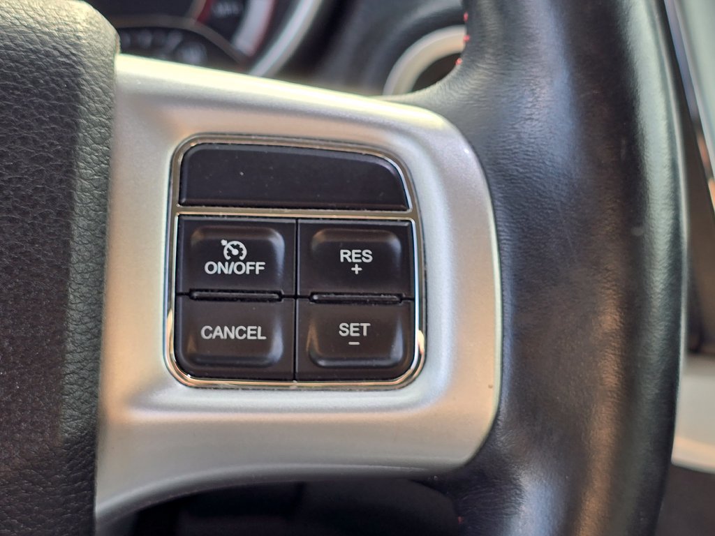 Used 2017 Dodge Journey GT w/ Driver Convenience Group FWD image 24