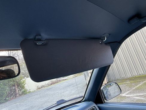 Used 1989 Toyota Pickup Deluxe image 71