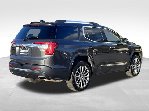 Used 2023 GMC Acadia Denali image 6