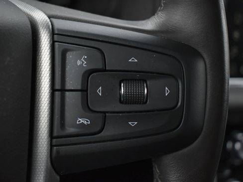 Used 2022 GMC Yukon XL Denali image 23