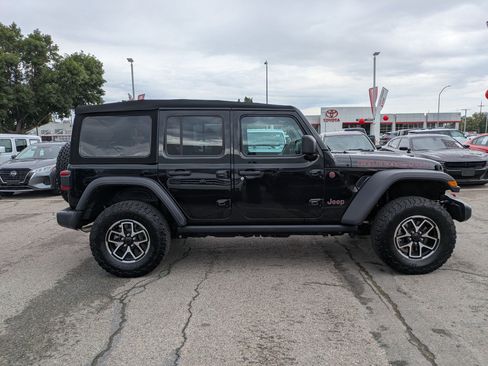 Used 2024 Jeep Wrangler Unlimited Rubicon w/ Convenience Group image 2