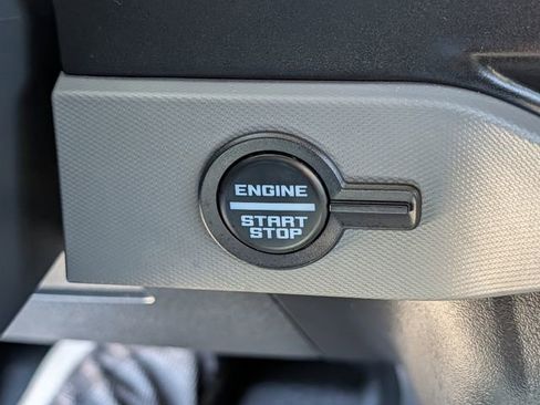 Used 2023 Ford Bronco Black Diamond image 21