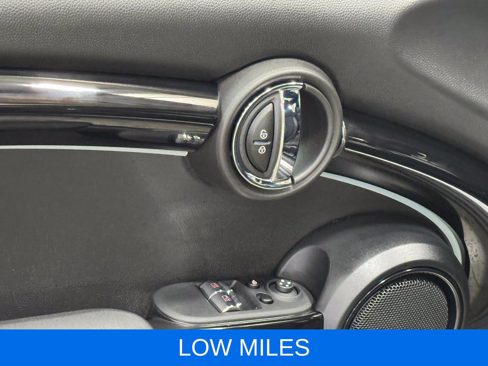 Used 2024 MINI Cooper S FWD image 12