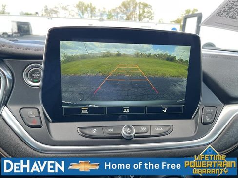 Used 2024 Chevrolet Blazer Premier AWD/4WD image 15