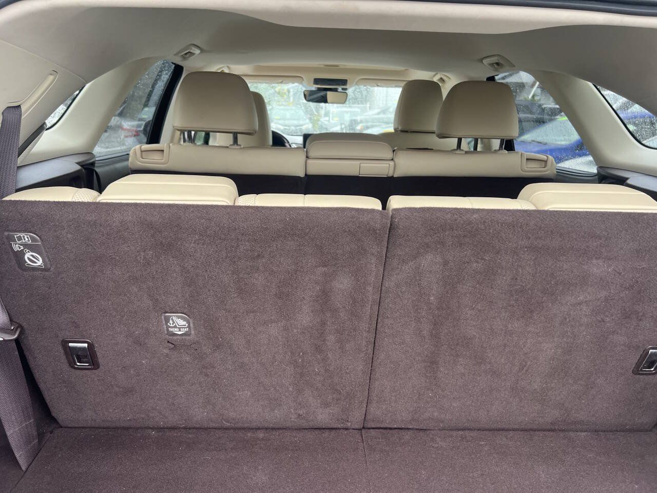 Used 2018 Lexus RX 350L Luxury w/ Accessory Package FWD image 11