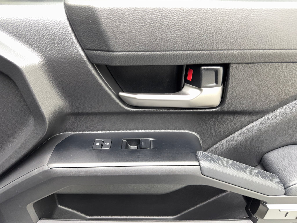 Used 2025 Toyota Tacoma TRD Sport AWD/4WD image 50