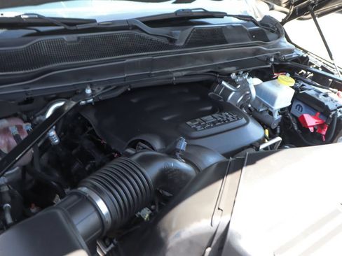 Used 2019 RAM 2500 Big Horn AWD/4WD image 13
