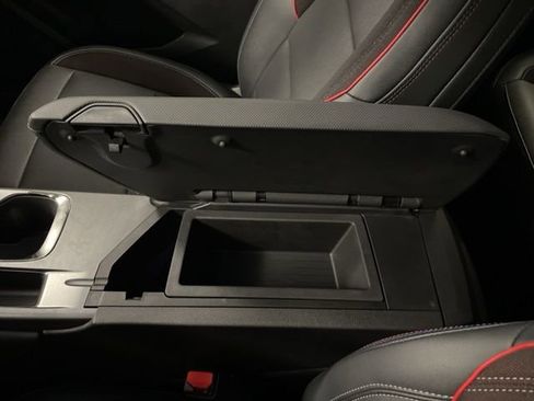 Used 2024 Chevrolet Equinox EV RS image 25