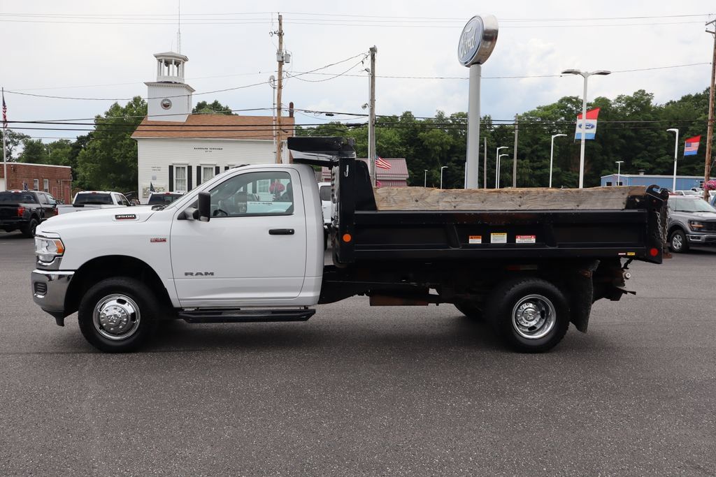 Used 2021 RAM 3500 Tradesman w/ Chrome Appearance Group RWD image 15