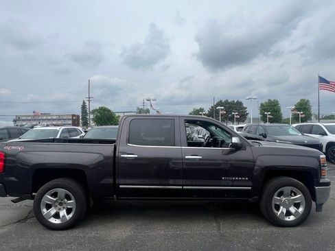 Used 2015 Chevrolet Silverado 1500 LTZ w/ LTZ Plus Package AWD/4WD image 6