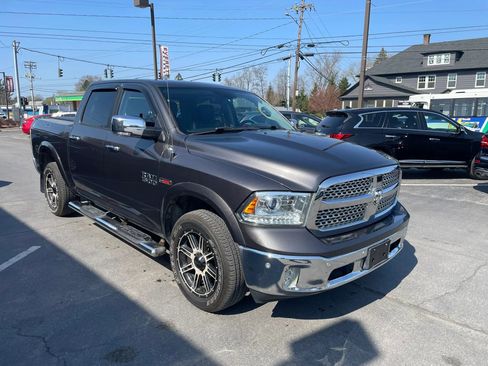 Used 2017 RAM 1500 Laramie w/ Convenience Group image 2