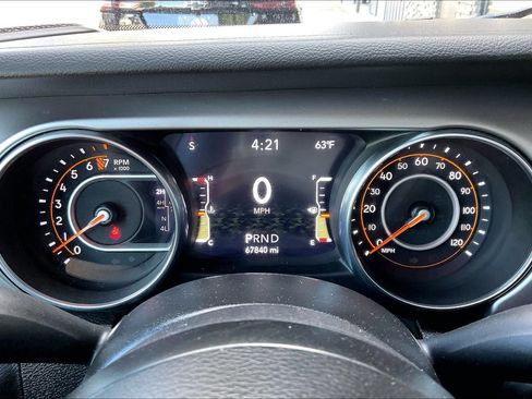 Used 2021 Jeep Gladiator Sport w/ Quick Order Package 24Q 80Th AWD/4WD image 12