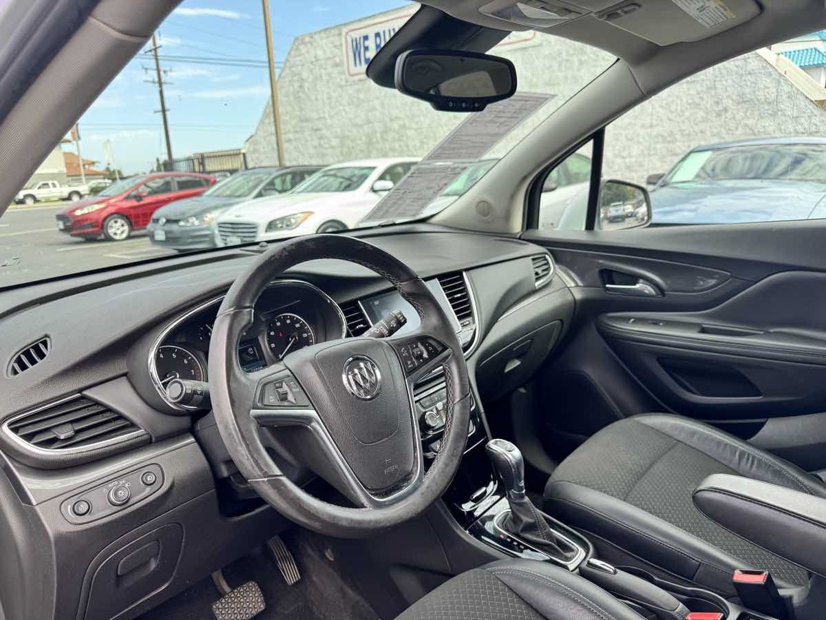 Used 2017 Buick Encore Preferred FWD image 31
