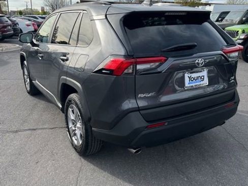 Used 2025 Toyota RAV4 XLE AWD/4WD image 5