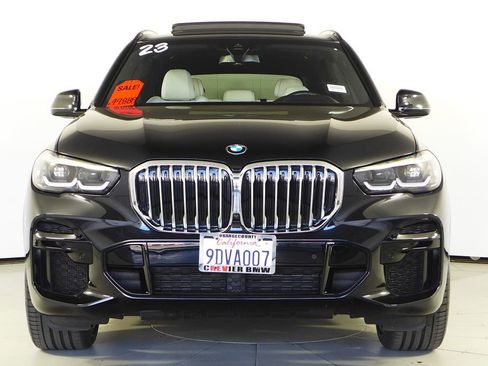 Used 2023 BMW X5 xDrive40i w/ M Sport Package image 3