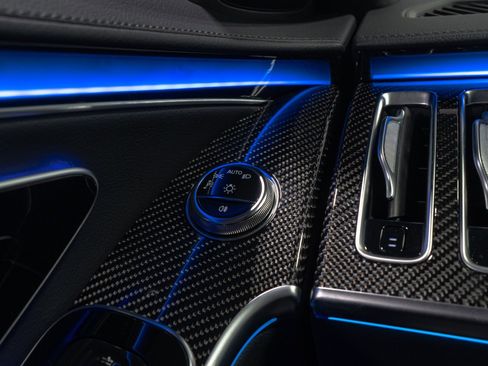 Used 2025 Mercedes-Benz S 63 AMG S image 38