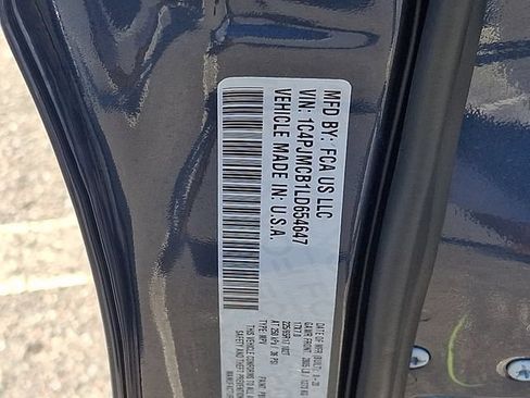 Used 2020 Jeep Cherokee Latitude AWD/4WD image 20