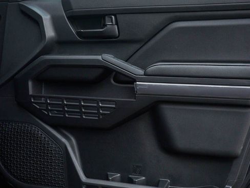 New 2026 Toyota Tacoma SR5 AWD/4WD image 8