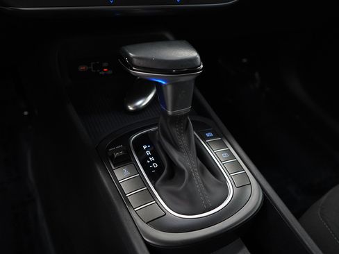 Used 2024 Hyundai Kona SEL image 21