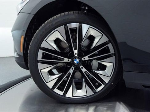 New 2026 BMW 530i xDrive w/ Premium Package image 26