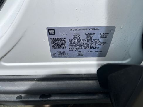 Used 2025 Buick Encore GX Preferred image 23