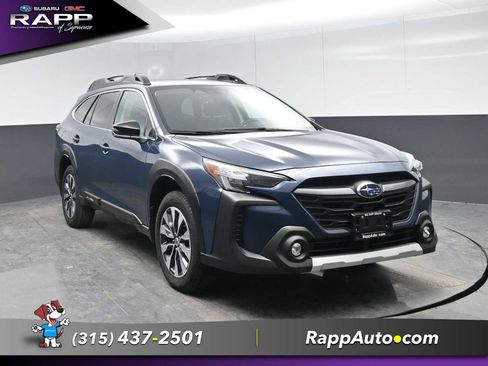 Used 2023 Subaru Outback Limited image 2