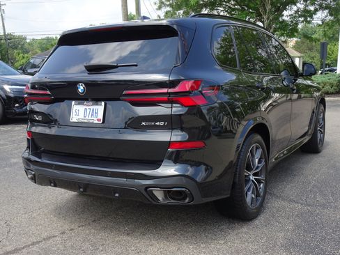 Used 2024 BMW X5 xDrive40i w/ M Sport Package AWD/4WD image 5