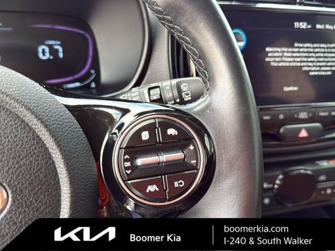 Certified 2025 Kia Soul EX FWD image 22