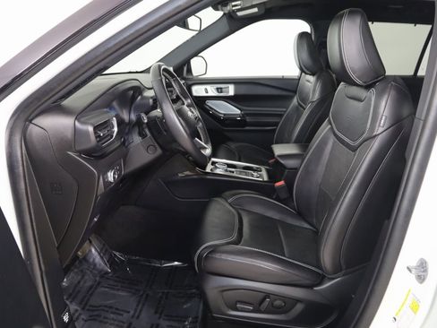 Used 2022 Ford Explorer ST w/ Equipment Group 401A image 12