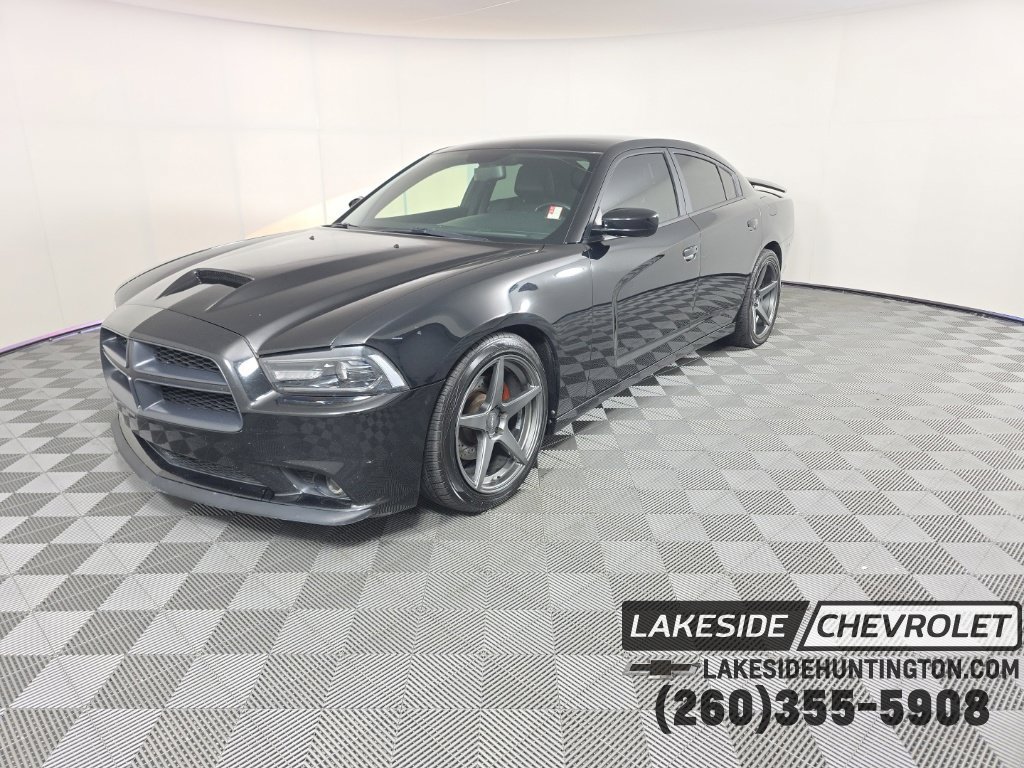 Used 2014 Dodge Charger R/T RWD image 1