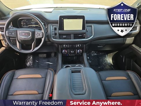 Used 2023 GMC Yukon AT4 AWD/4WD image 14