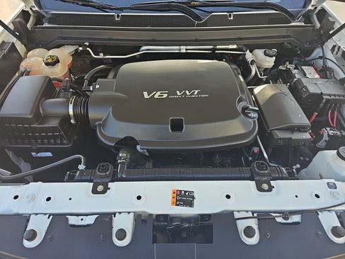 Used 2022 Chevrolet Colorado LT w/ LT Convenience Package image 31