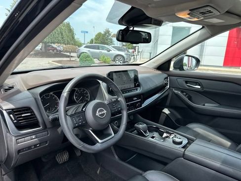 Used 2023 Nissan Rogue SL w/ SL Premium Package AWD/4WD image 13