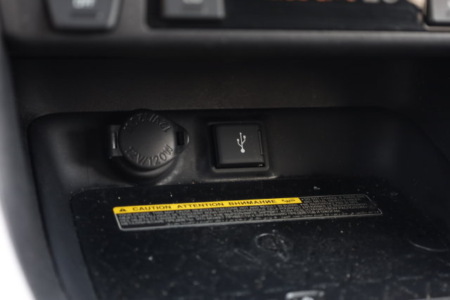 Used 2021 Toyota RAV4 XLE Premium AWD/4WD image 23