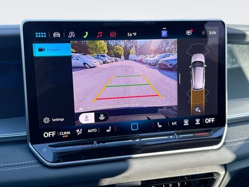 New 2026 Volkswagen Tiguan SE image 22