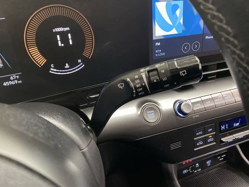 Used 2024 Hyundai Kona SEL image 23