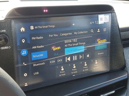 New 2026 Subaru Outback Premium image 27