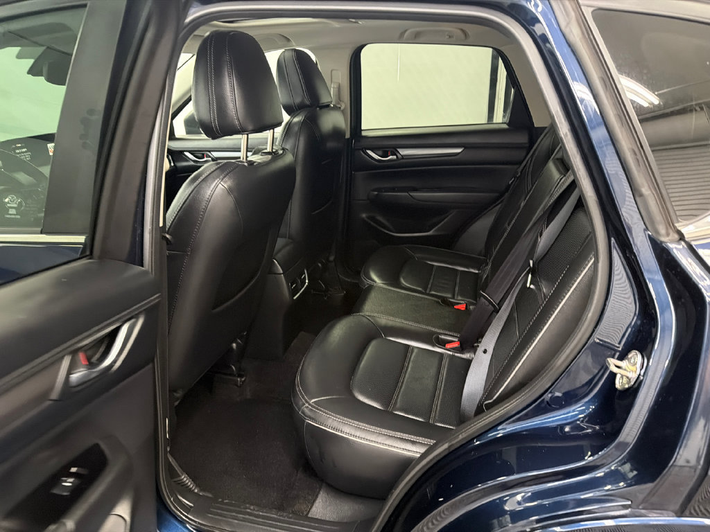 Used 2025 MAZDA CX-5 AWD 2.5 S w/ Preferred Package image 21