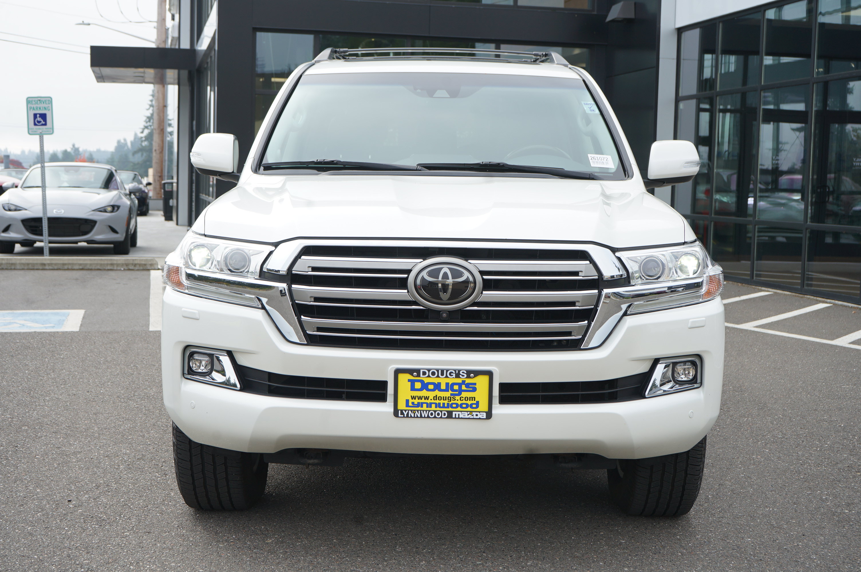 Used 2018 Toyota Land Cruiser AWD/4WD image 8