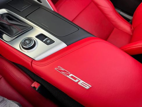 Used 2016 Chevrolet Corvette Z06 w/ 2LZ Preferred Equipment Group RWD image 39