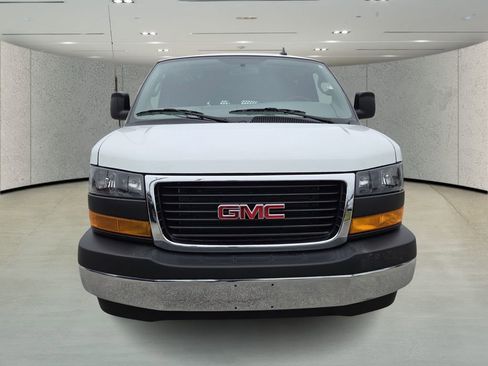 Used 2024 GMC Savana 2500 Work Van w/ Driver Convenience Package image 8