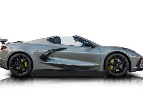 Used 2022 Chevrolet Corvette Stingray Premium Cpe RWD image 2