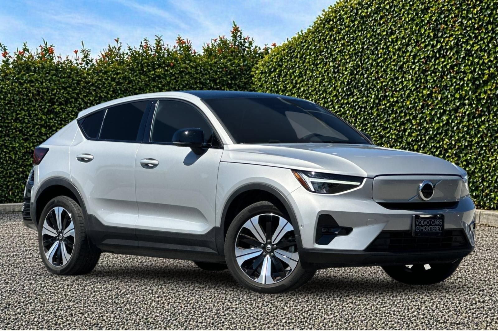Used 2023 Volvo C40 P8 Recharge Plus AWD/4WD image 1