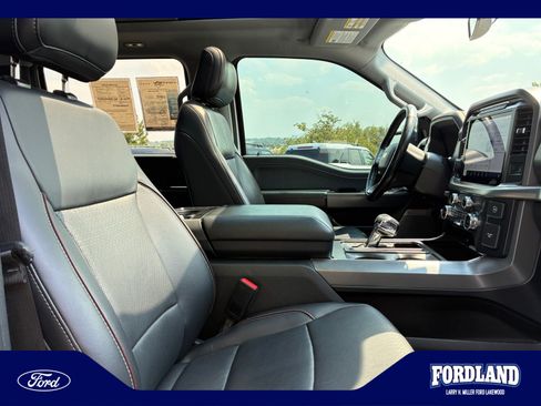 Used 2021 Ford F150 Lariat w/ Equipment Group 502A High AWD/4WD image 19