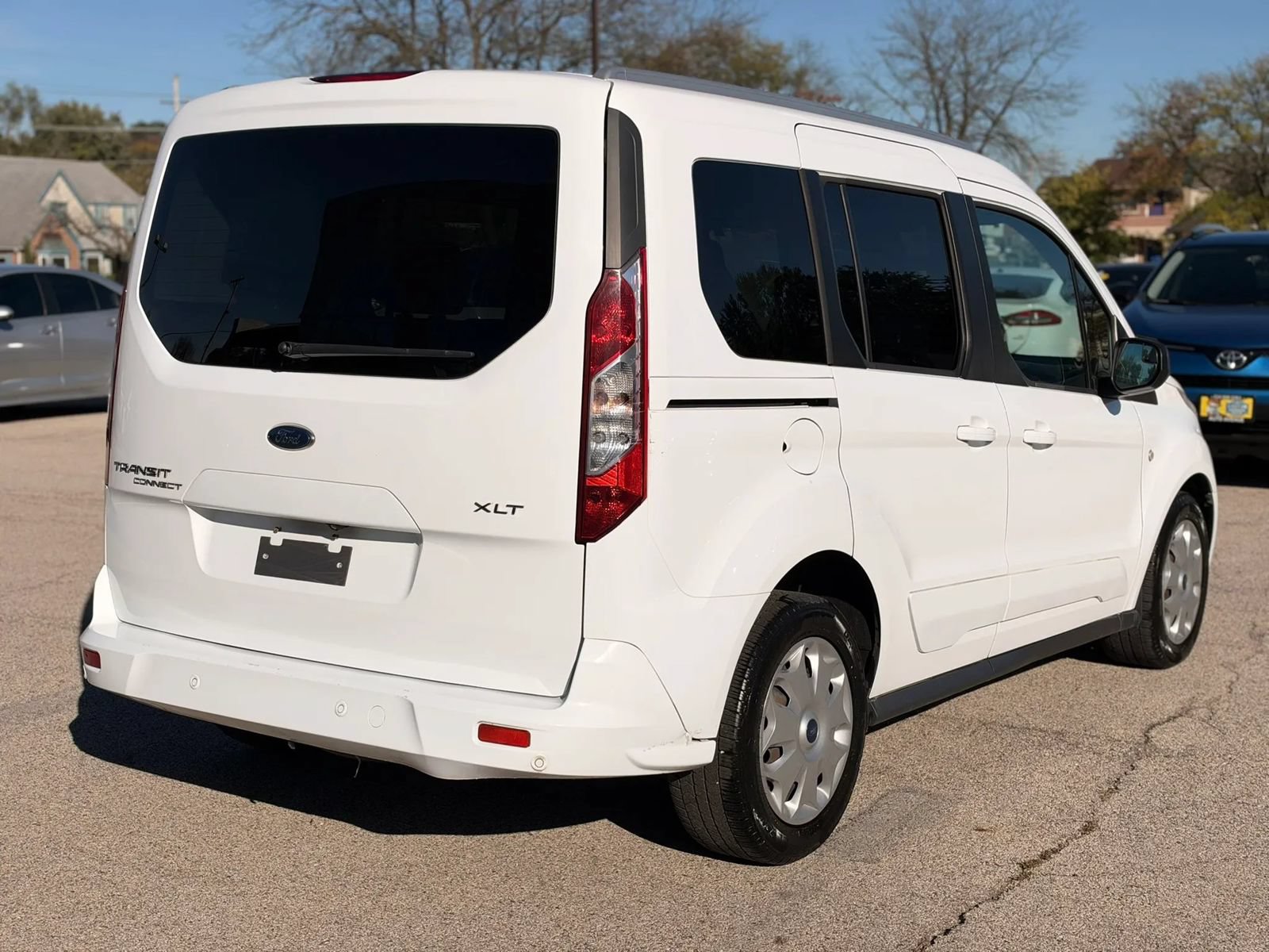 Used 2017 Ford Transit Connect XLT FWD image 8