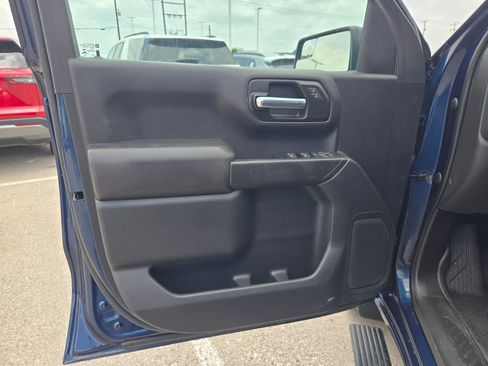 Certified 2023 Chevrolet Silverado 1500 Custom RWD image 12